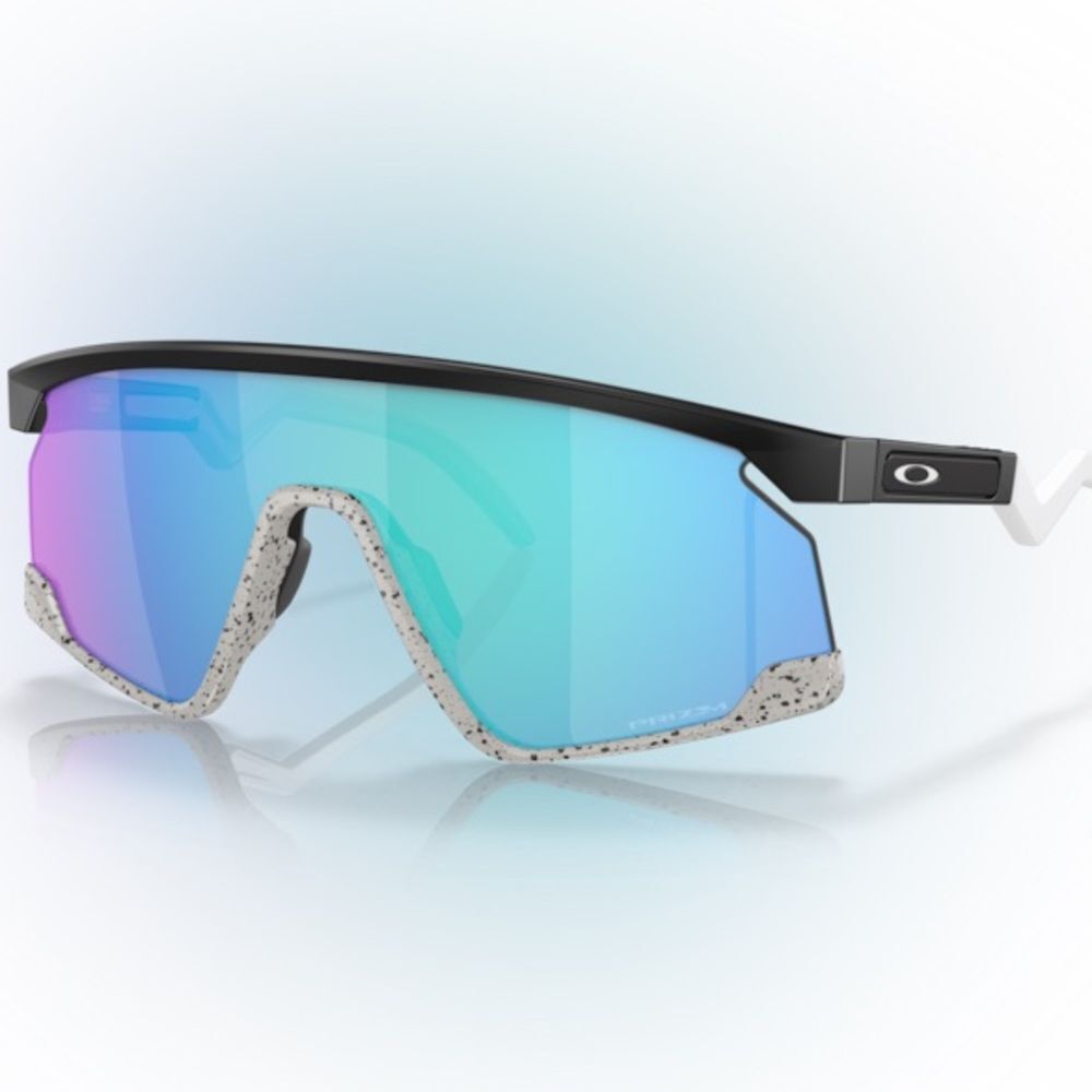 😎 Oakley Encoder Strike Vented Sunglasses Matte Blk FramePrizm Sapphire Lenses